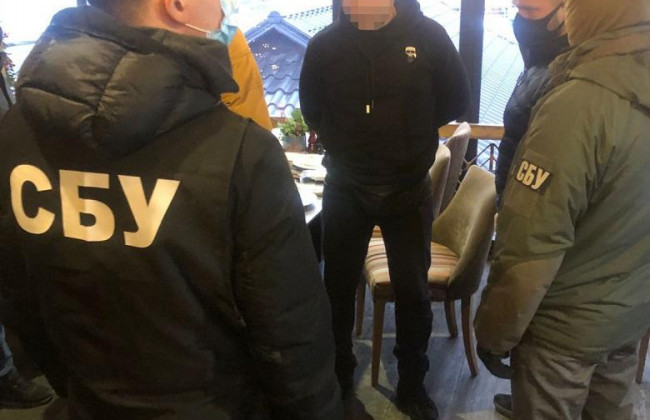 Главный специалист Укргазвыдобування задержан на взятке в 600 тысяч гривен: подробности