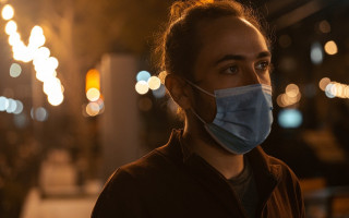 Ученые рассказали, насколько велик риск повторного заражения «Омикроном»