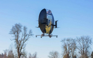 На видео попал полет американской «летающей тарелки»: ее можно будет купить