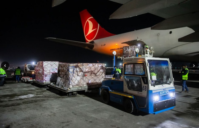 США передали Украине почти миллион доз вакцины Pfizer