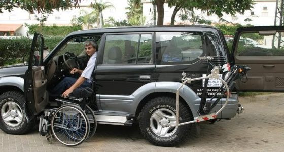 Кабмін схвалив законопроект щодо забезпечення осіб з інвалідністю автомобілями: деталі