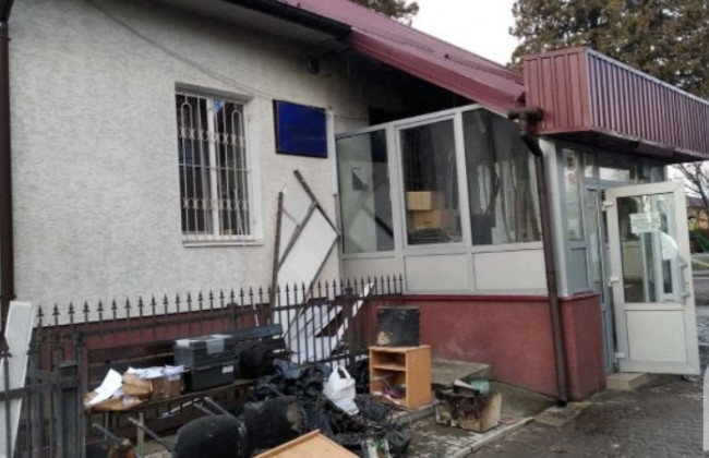На Волыни в суде взорвали гранату — сгорела канцелярия суда