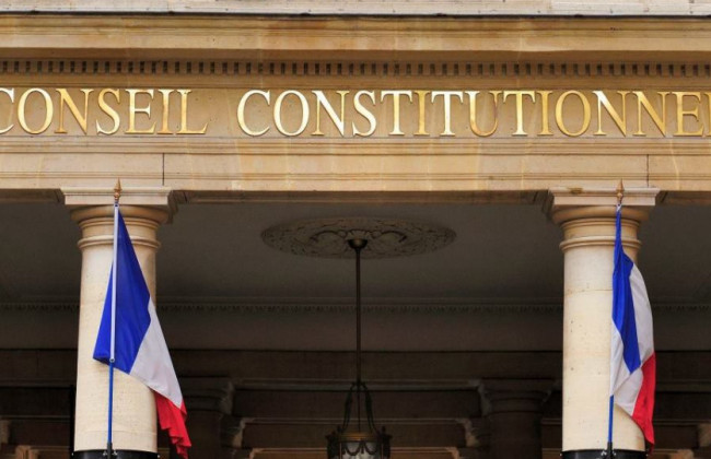 КС Франции дал «добро» вакцинному пропуску, но с одним нюансом