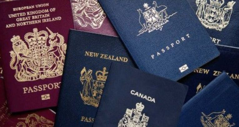 Мін’юст та ДМС просять врегулювати суперечності щодо перекладу паспортів іноземців