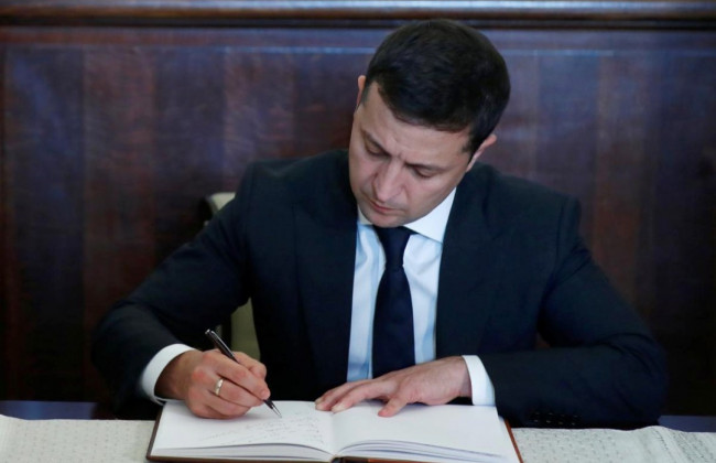 Зеленский ввел санкции против Артемия Лебедева, граждан Австрии и Германии