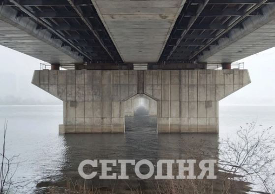 Как продвигается ремонт Южного моста в Киеве, фото