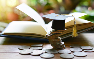 Як у суді встановити факт навчання у ВНЗ при оформлення пенсії: важливі деталі