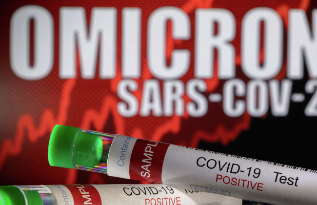 Назвали четыре необычных симптома штамма «Омикрон»