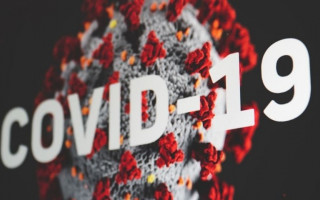 Как проявляется «Омикрон» у вакцинированных: профессор назвал симптомы