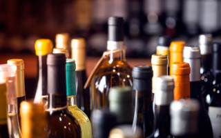 Какие алкогольные напитки снижают риск заболеть коронавирусом