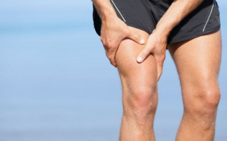 Назвали симптомы, указывающие на заражение штаммом «Омикрон»