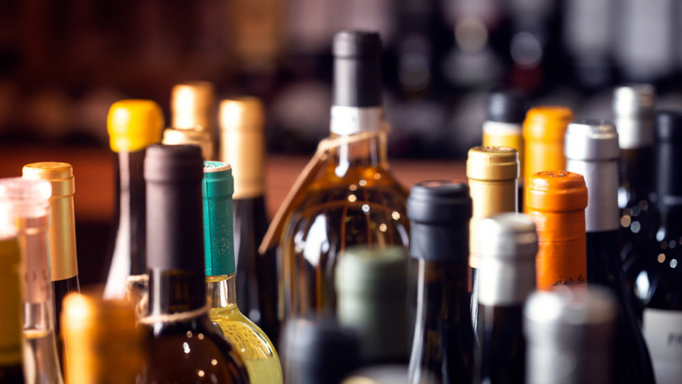 Какие алкогольные напитки снижают риск заболеть коронавирусом