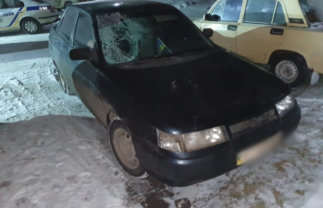 Під Києвом водій збив пішохода та втік