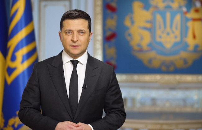 «Мисліть критично, логічно й позитивно»: Зеленський записав нове звернення до українців, відео