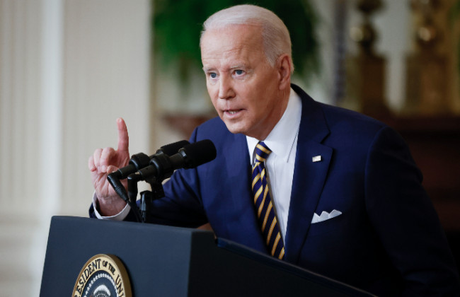 Байден не намерен отправлять в Украину военных: что известно