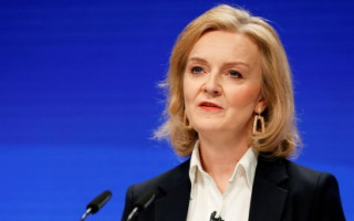 Глава МИД Британии не исключила, что новые санкции против РФ коснутся лично Путина