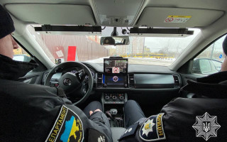 У першу добу роботи поліцейські «фантоми» піймали майже тисячу порушників ПДР