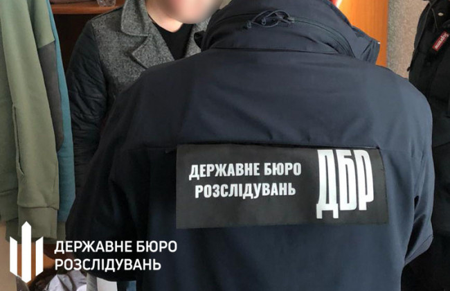 Підозрюють в підробці документів: ДБР проводить обшуки у народного депутата