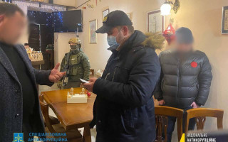 НАБУ: народного депутата викрили на «гарячому» під час одержання хабаря