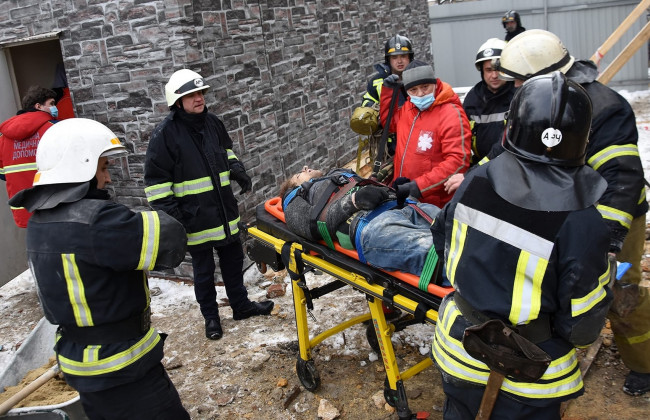 Во время сноса здания в Одессе погиб рабочий, еще двое пострадали