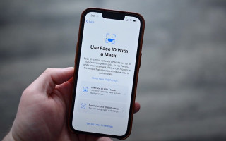 iPhone научился определять владельцев в масках по FaceID