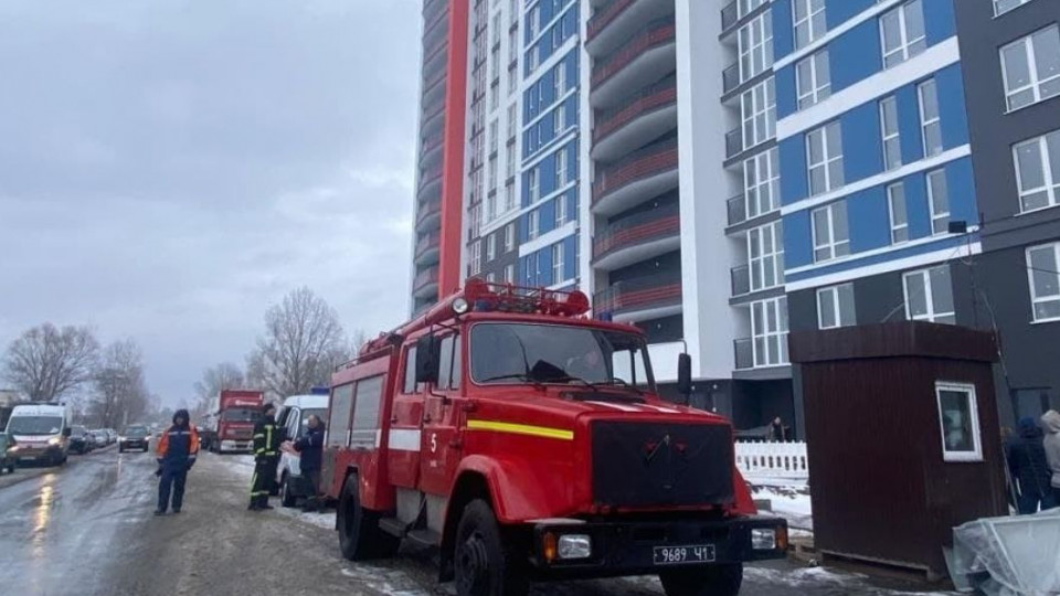 В Киеве вспыхнул пожар в новостройке: подробности
