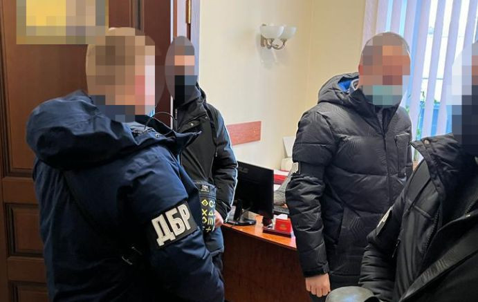 ДБР провело обшуки у Чернігівській міськраді та Облдержадміністрації Чернігова