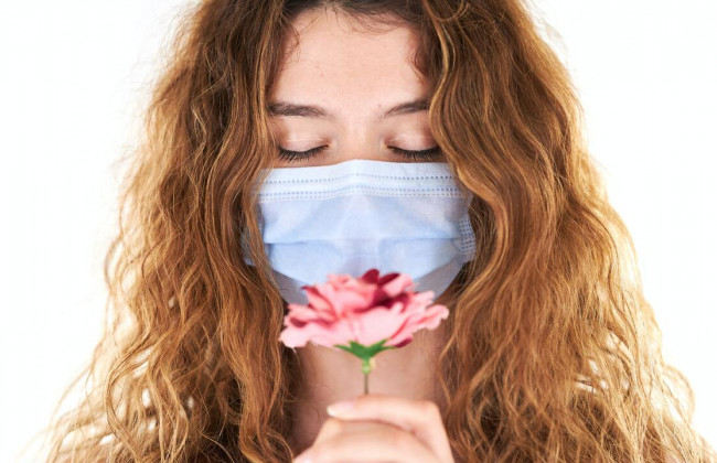 Врач назвал отсутствующие при штамме «Омикрон» симптомы