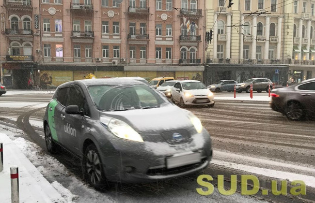 Водителей могут обязать всегда ездить с ближним светом