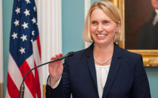 Послом США в Украине может стать Бриджит Бринк — СМИ