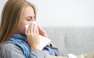 Раскрыта опасность насморка при «Омикрон»-штамме