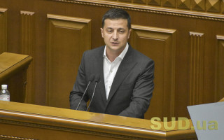 Угроза масштабного вторжения, борьба с COVID и отопительный сезон: главные заявления Зеленского в Раде