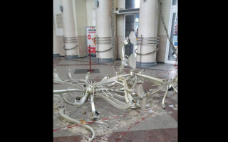 На вокзалі у Дніпрі під час регламентних робіт впала підвісна люстра: УЗ проведе перевірку