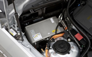 Аккумулятор старого гибрида оказался дороже автомобиля