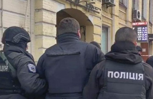 Стрельба возле здания СБУ в Киеве: трем фигурантам сообщили подозрение