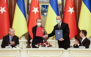 Украина и Турция подписали соглашение о свободной торговле: детали