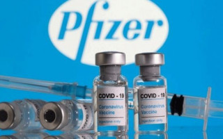 Omicron: Pfizer и BioNTech начали испытания новой вакцины