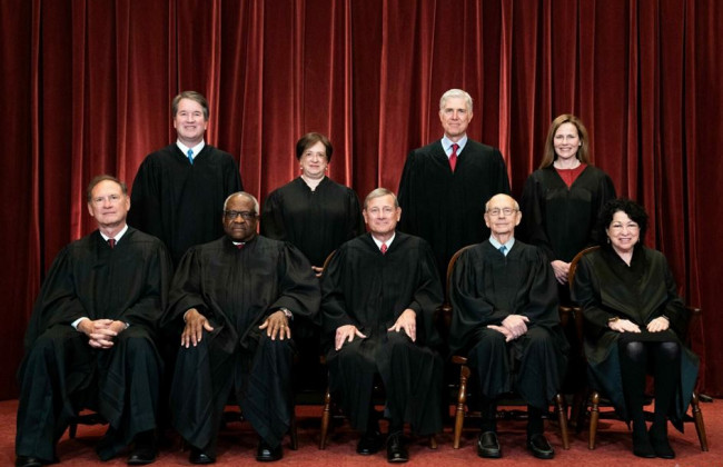 Байден выдвинет первую темнокожую женщину в Верховный суд