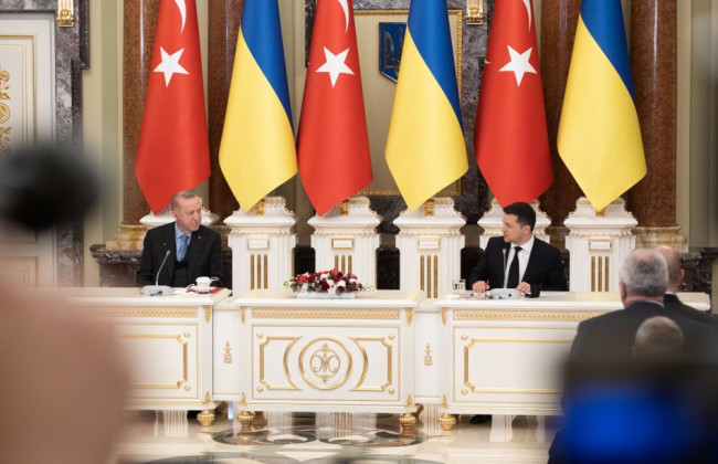 ОП: Зеленский готов встретиться с Путиным, но согласия Путина пока нет