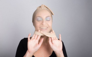 Колготки на голове усиливают защиту от COVID: новое открытие ученых