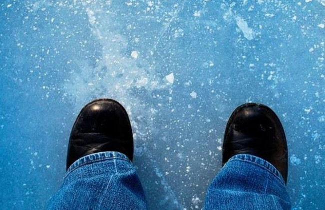 В Херсонской области охранник спас провалившихся под лед детей