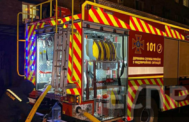 В Киеве в квартире сгорел мужчина, видео