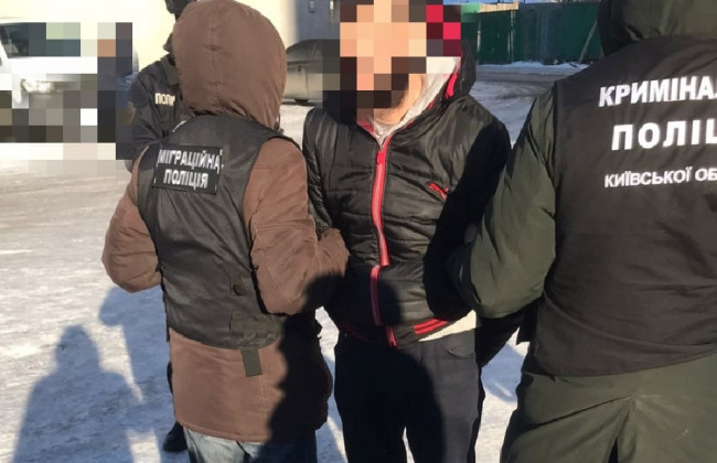 В Украине иностранец незаконно перевозил людей в страны ЕС