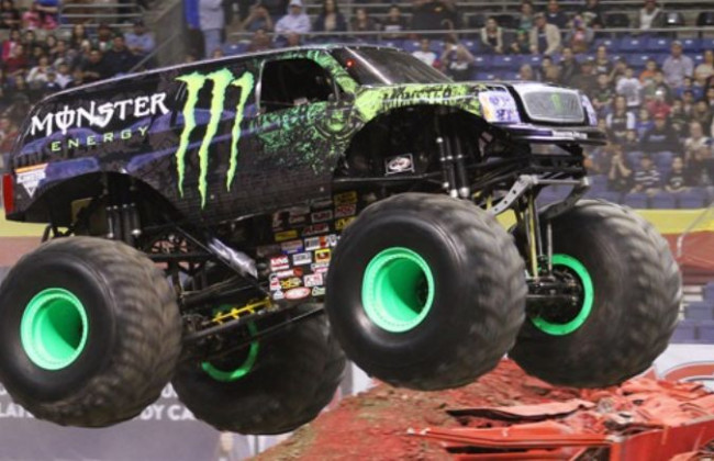 В Украину привезут монстр-траки из США: когда и куда