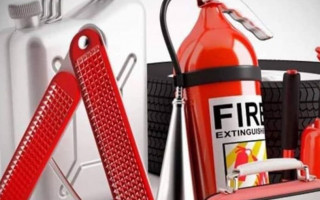 Водителям напомнили список вещей, которые должны быть в автомобиле