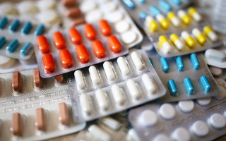 Какие лекарства должны быть в аптечке при коронавирусе