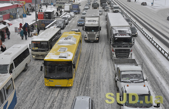 Киев — в лидерах городов с самыми большими пробками: рейтинг