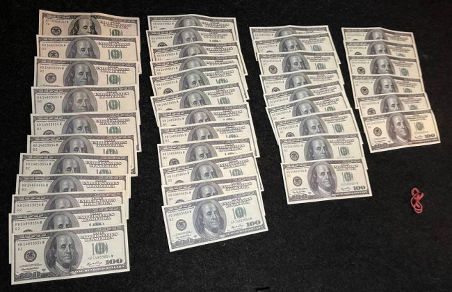 Викрадення людини та вимагання 12 тисяч доларів: у Києві затримано трьох працівників поліції Дніпропетровщини