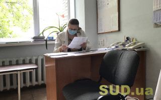 В ФССУ заявили, что уменьшение минимального срока лечения COVID-19 не связано с оплатой больничных