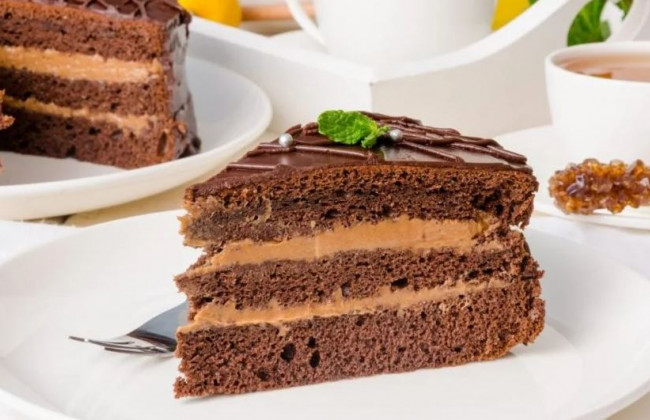 Моральна шкода через харчове отруєння: яку справу розглядав Верховний Суд